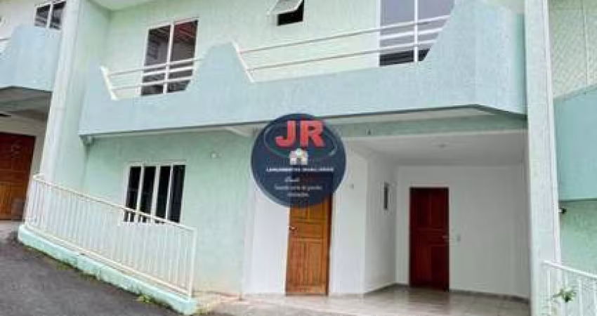 Casa à venda no bairro Xaxim - Curitiba/PR
