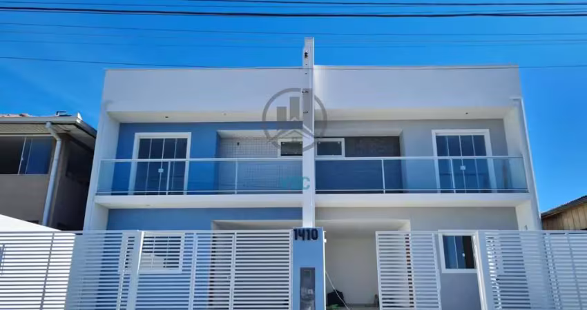 Sobrado frente pra rua com terraço a venda no bairro alto