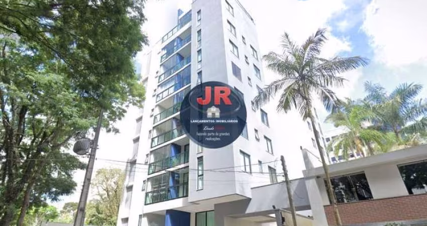 Apartamento alto padrão na melhor localização das Mercês, 3 quartos sendo uma suíte com duas vagas