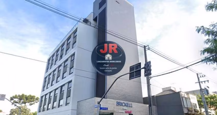 Studio novo totalmente mobiliado na Av. Silva Jardim
