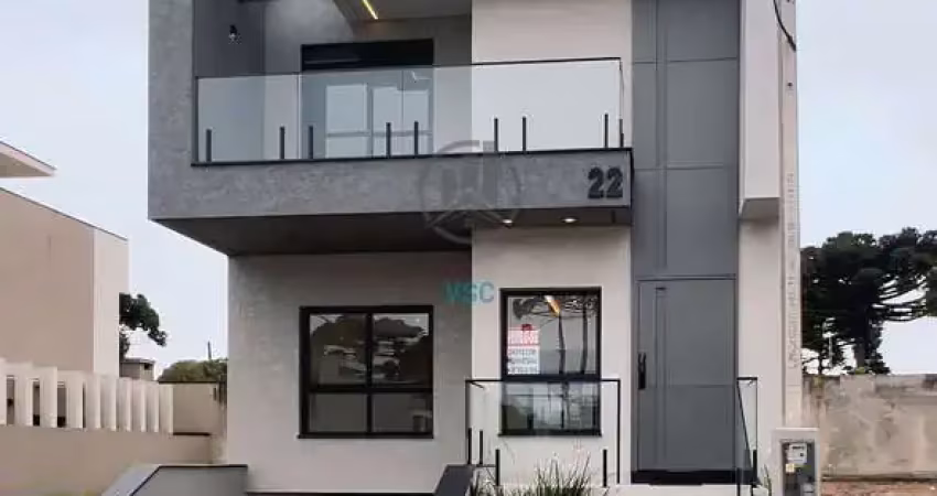Sobrado de alto padrão em condomínio, oportunidade no pinheirinho