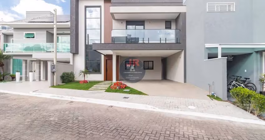 Casa em condomínio fechado com 4 quartos à venda na Rua Adão Lauro Vargas, Uberaba, Curitiba