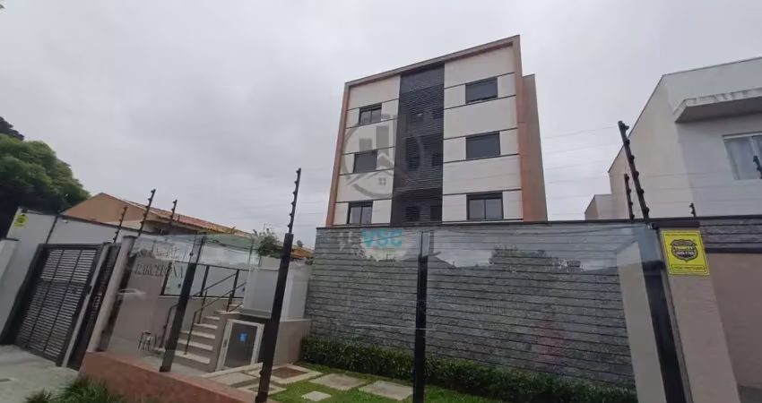 Apartamento novo com planejados, 2 quartos sendo uma suíte e vaga coberta