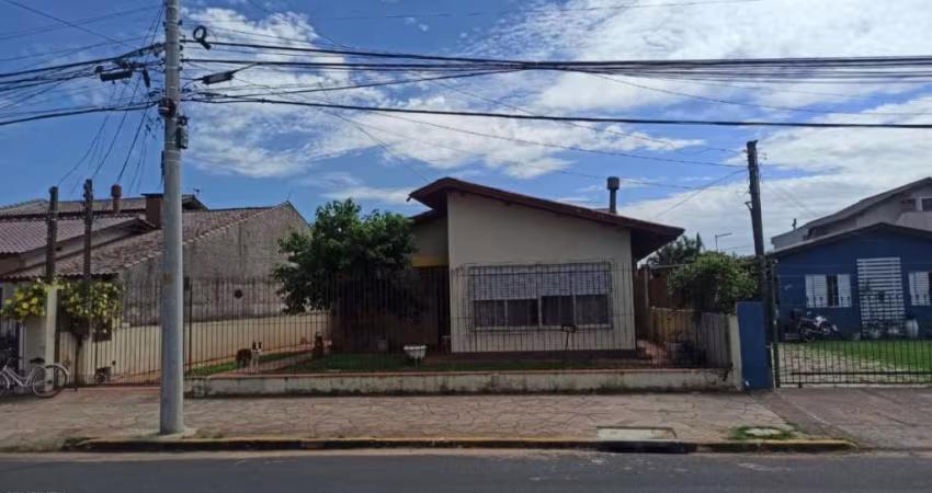 Casa com 3 quartos à venda na Avenida Celina Chaves Kroeff, 335, Novo Esteio, Esteio