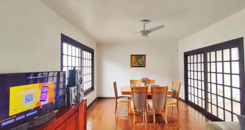 Casa com 3 quartos à venda na Beco Assis Brasil, 177, Centro, Sapucaia do Sul