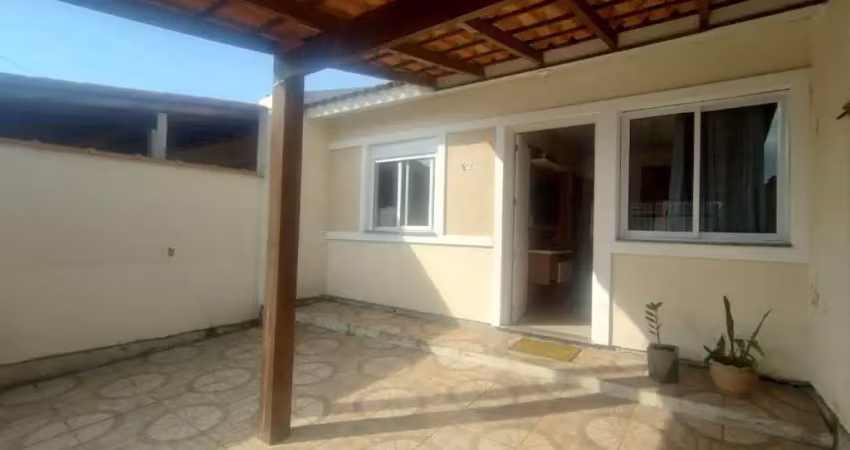 Casa com 2 quartos à venda na Beija-Flor, 52, Vila Três Marias, Esteio