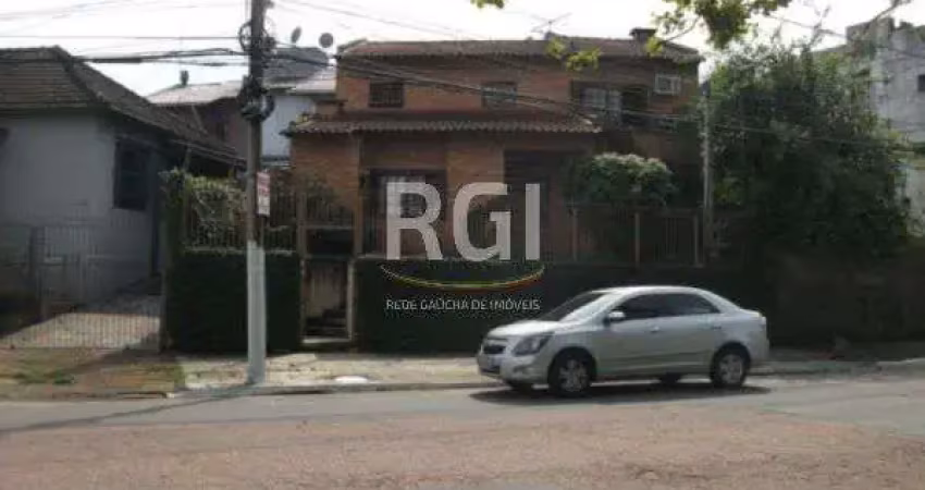 Casa com 4 quartos à venda na Rua Senador Salgado Filho, 0698, Centro, Esteio