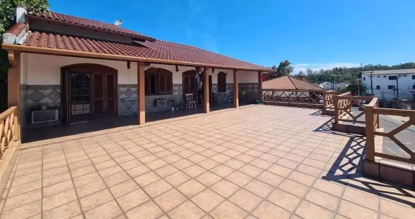 Apartamento com 3 quartos para alugar no Parque Amador, Esteio 