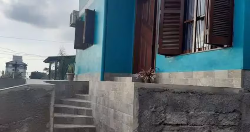 Casa com 1 quarto à venda na Almiro Apolinário Nascimento, 64, Lomba da Palmeira, Sapucaia do Sul