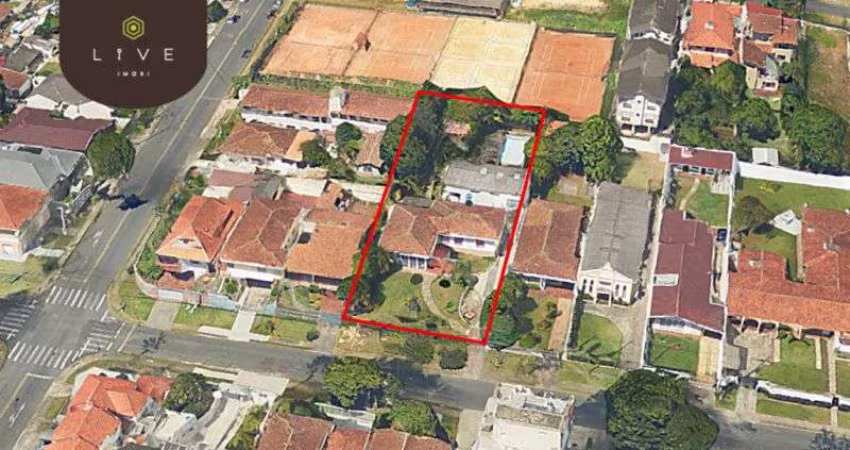 Terreno à venda na Rua Vinte e Quatro de Maio, 2620, Parolin, Curitiba
