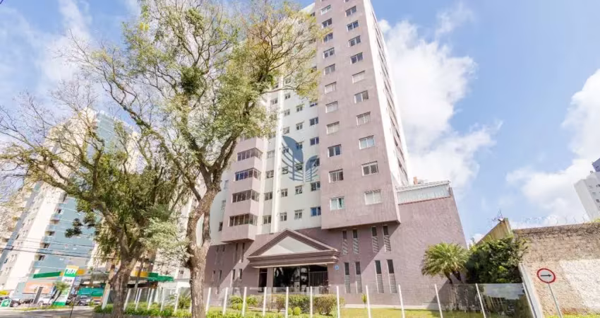 Apartamento com 2 quartos à venda na Rua Guilherme Pugsley, 1524, Água Verde, Curitiba