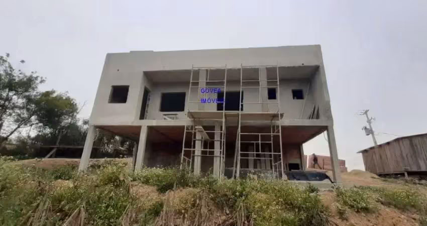 Chácara 5.800m² casa nova 120m² escriturada e registrada, prox asfalto, 1 km do comércio,  bosque, luz trifasica frente, internete