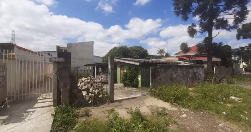 TERRENO 270M² NO PINHEIRINHO COM CASA 3 QUARTOS,ACEITA APARTAMENTO FN 99864-4995