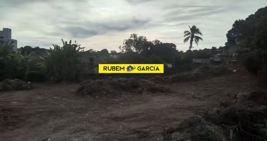 Terreno à venda na Avenida do Sol, 01, Novo Cavaleiro, Macaé