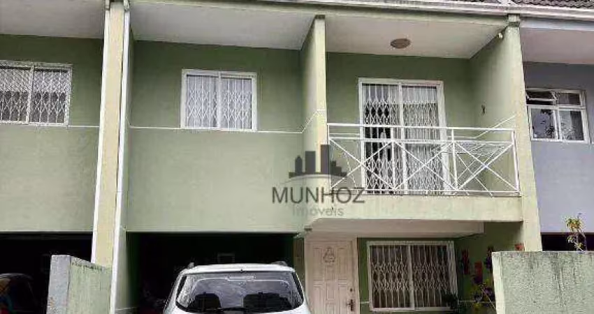 Sobrado com 3 dormitórios à venda, 136 m² por R$ 720.000,00 - Guaíra - Curitiba/PR
