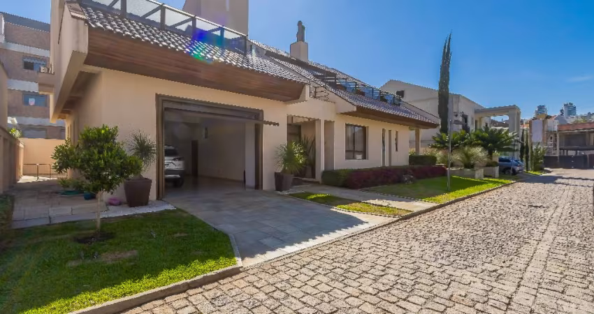 CASA EM CONDOMINIO BAIRRO SEMINARIO