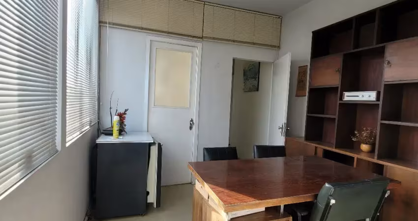Sala comercial com 2 salas à venda na Rua Marechal Deodoro, 211, Centro, Curitiba