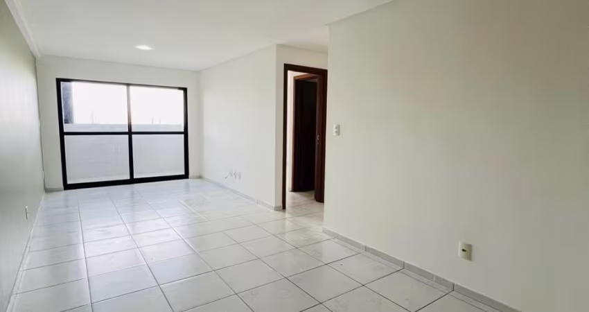 Apartamento com 2 Quartos ,70m2 Nascente Sul
