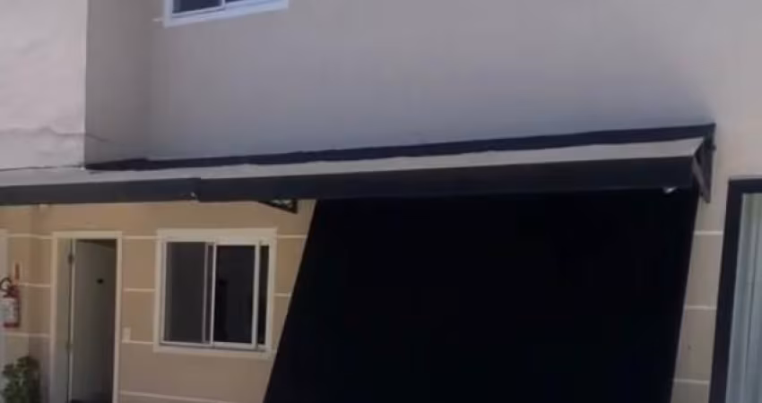 Sobrado em Condomínio