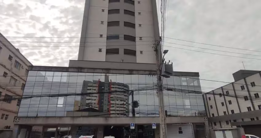 Apartamento mobiliado à venda no centro de joinville