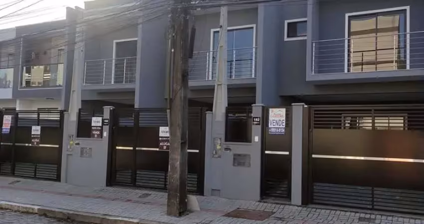 Locação residencial de sobrado geminado em saguaçú, joinville/sc