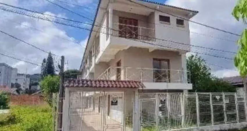 Casa com 3 quartos,lareira,sacada,suite e 2 vagas no Nonoai Zero