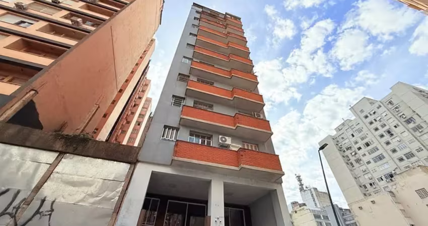Apartamento de 1 quarto desocupado em andar alto na jerônimo coelho centro histórico