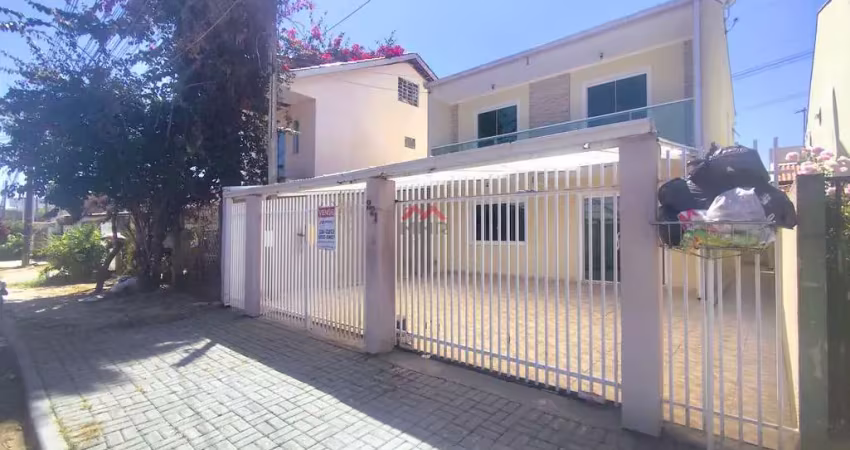 Casa com 3 quartos à venda na Rua Luiz Stopinski, Cidade Industrial, Curitiba