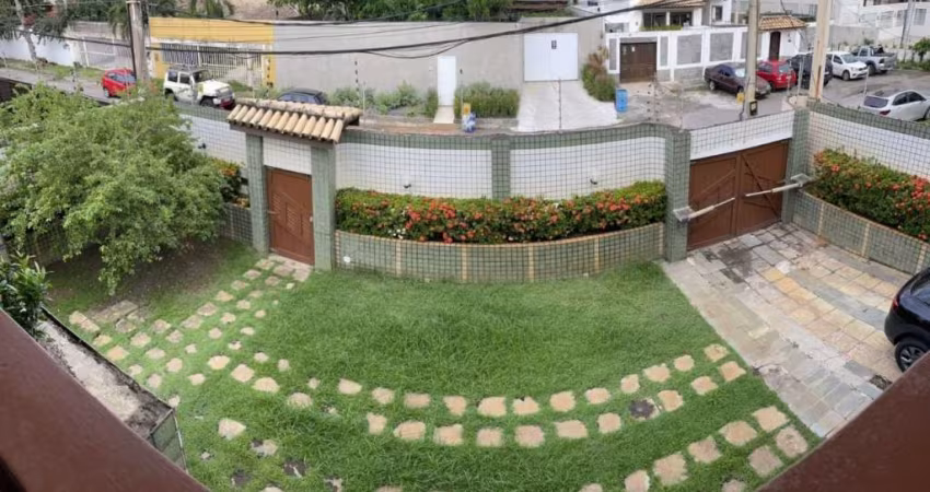 Casa em condomínio fechado com 5 quartos à venda na Rua Vinícius de Morais, Itapuã, Salvador