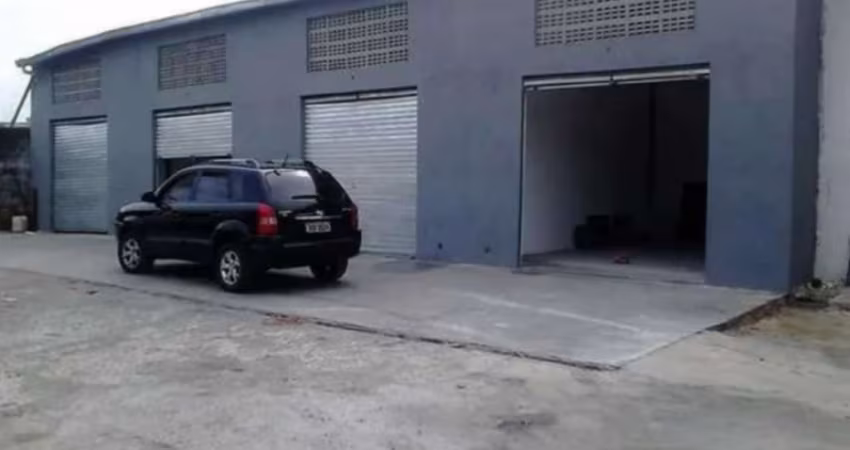 Barracão / Galpão / Depósito para alugar na Avenida Ascensão, Pau da Lima, Salvador