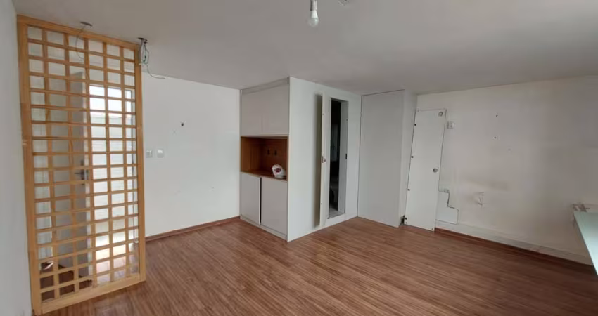 Sala comercial com 1 sala para alugar na Rua José Pedreira, 1, Candeal, Salvador