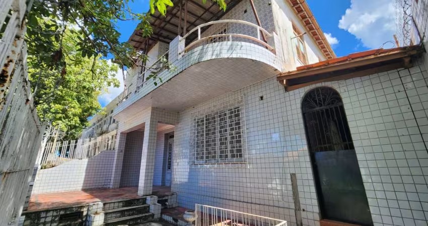 Casa com 5 quartos à venda na Rua Almeida Sande, Barris, Salvador