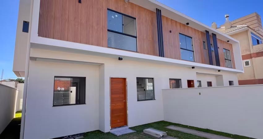 Belíssimos Sobrados Apenas 1 unidade disponível
