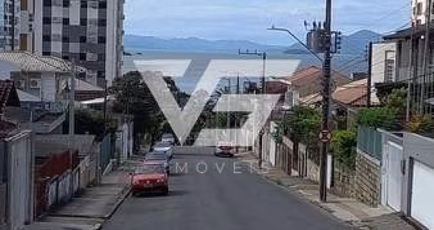 RESIDÊNCIA   IMPECÁVEL   NA   AGRONÔMICA