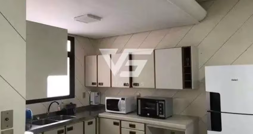 Casa no centro de florianopolis com 445 m² privativos 4 vagas garagem
