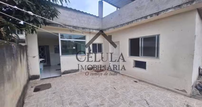 Casa com 2 quartos à venda na Avenida Ernani Cardoso, Cascadura, Rio de Janeiro