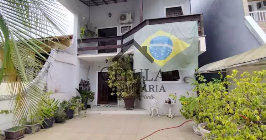 Casa em condomínio fechado com 3 quartos à venda na Rua Araticum, Anil, Rio de Janeiro