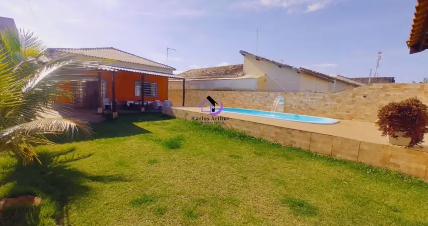 Casa com piscina e 4 dormitórios e piscina  lado praia em itanhaém-sp