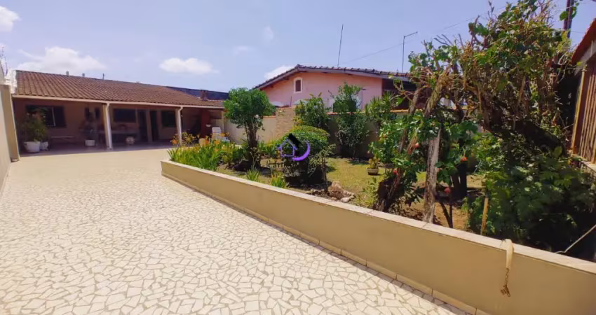 Casa perto do centro da cidade em itanhaém r$425.000,00 mil