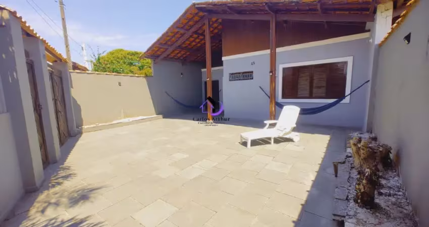 Casa com piscina em itanhaém lado praia  r$350.00,00 mil