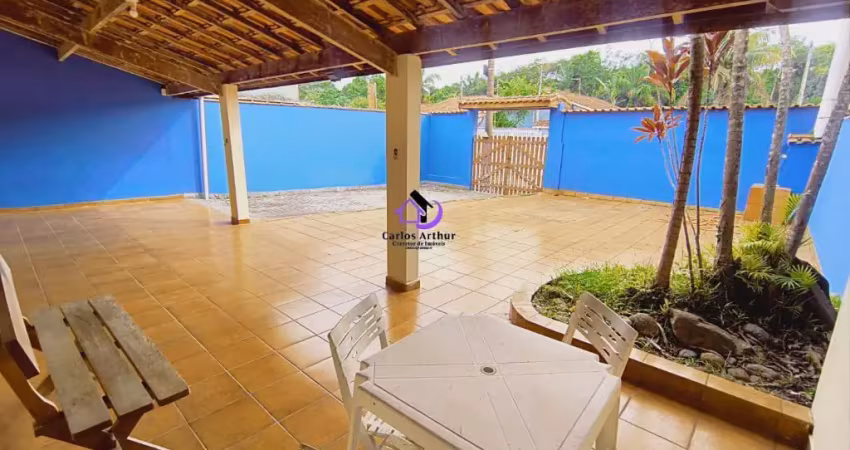 Casa com terreno grande lado praia  em itanhaém r$320.000,00