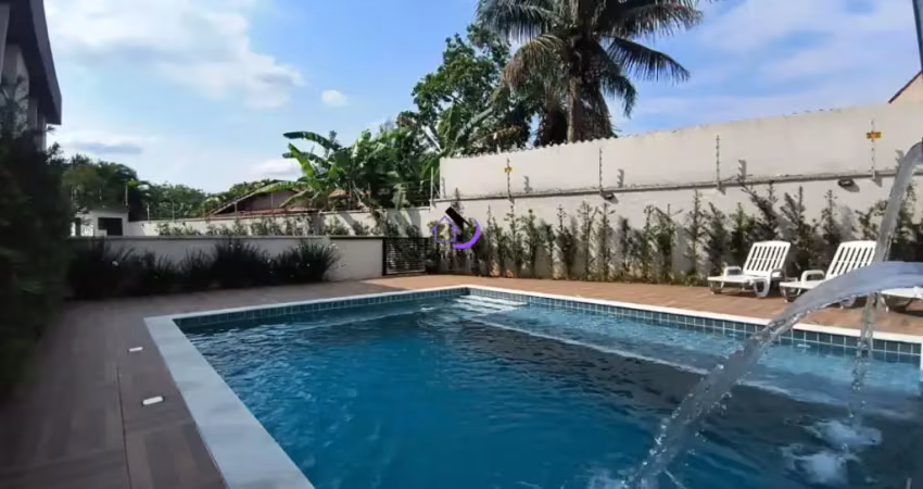 Casa em condomínio lado praia  no bopiranga itanhaém apenas 355.000,00