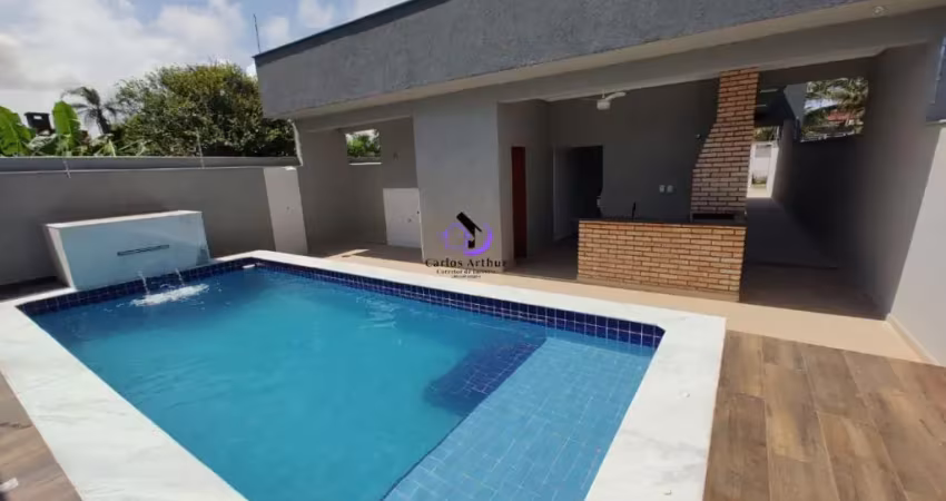 Casa de alto padrão apenas 100 metros da praia em itanhaém abaixou o preço