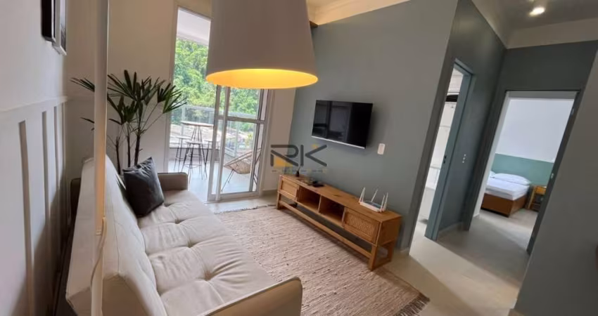 APARTAMENTO A VENDA NO PEREQUE AÇU COM SALA 2 AMBIENTES,VARANDA GOURMET COM CHURRASQUEIRA E 2 DORMITÓRIOS