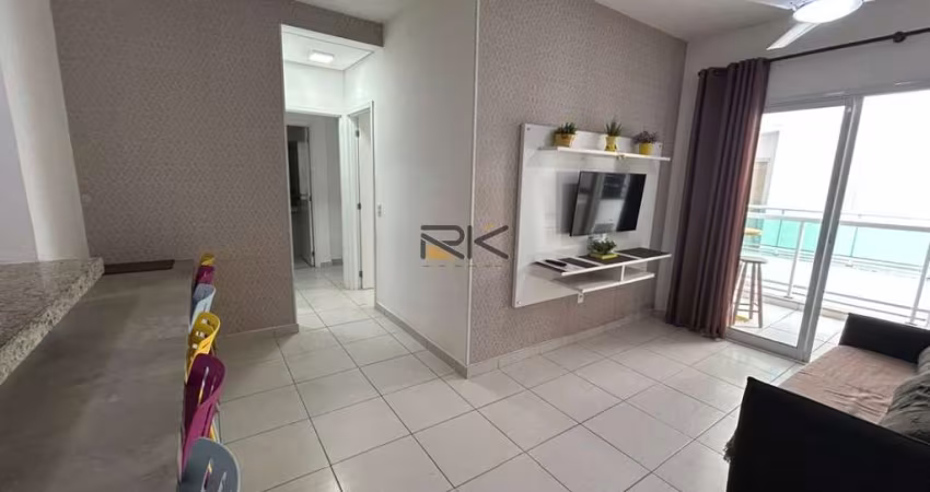 APARTAMENTO PRAIA GRANDE com 2 dormitórios sendo 1 suíte,1 vaga de garagem,varanda gourmet com churrasqueira,sala 2 ambientes