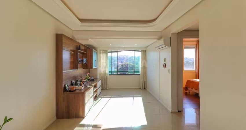 Apartamento com 2 dormitórios, semi mobiliado, e 2 vagas de garagem no bairro Teresópolis - Porto Alegre/RS