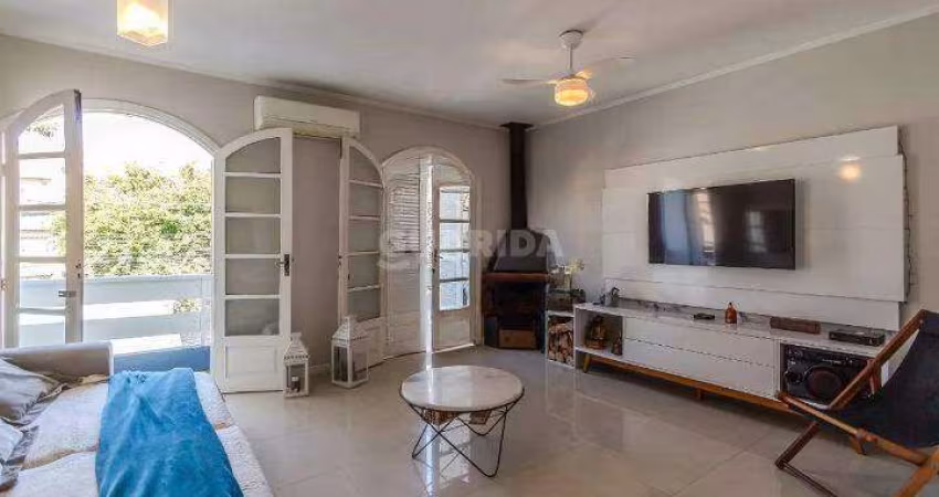 Casa Residencial/Sobrado para aluguel, 3 quartos, 2 vagas, Cidade Baixa - Porto Alegre/RS