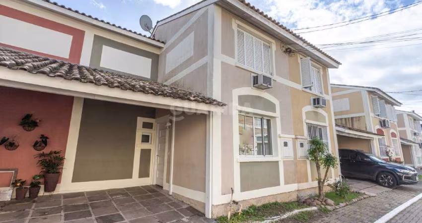 Casa em condomínio no bairro Humaitá.
