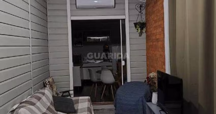 Casa Residencial/Sobrado para aluguel, 2 quartos, 1 vaga, Cristal - Porto Alegre/RS
