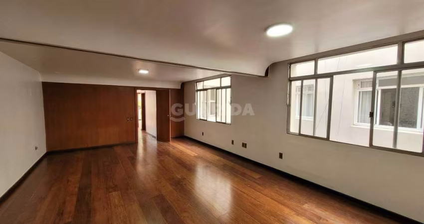 Apartamento para aluguel, 3 quartos, 1 suíte, Santana - Porto Alegre/RS